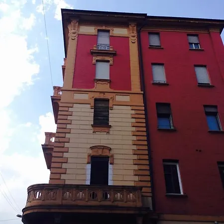 A Casa Di Lu Na 2* Bologna